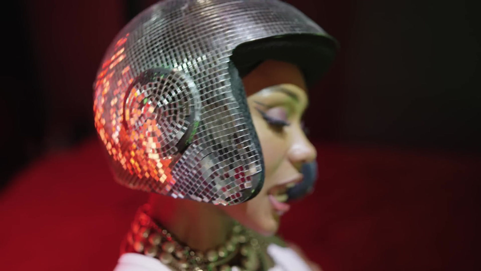 Nailah Blackman x GBM Nutron - Tay Lay Lay (Official Music Video)